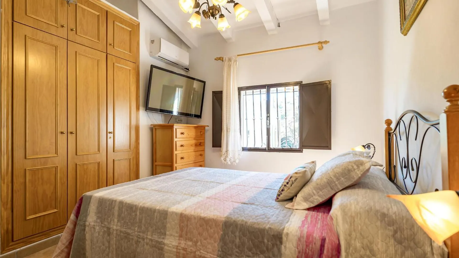 Lovely Home In Sedella With Wifi Holiday home